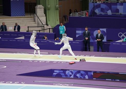 Париж-2024: Азербайджанская фехтовальщица пробилась в 1/8 финала