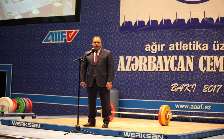 İslamiada öncəsi sınaq xarakterli ağırlıqqaldırma üzrə Azərbaycan çempionatı start götürüb
