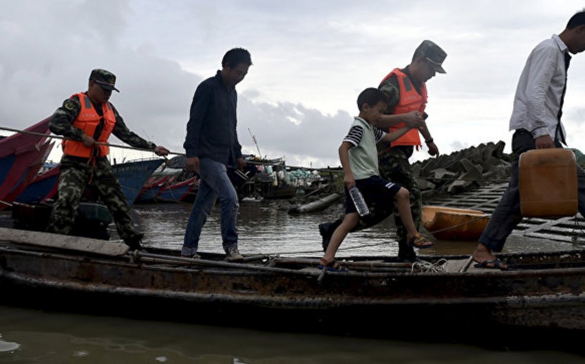 Число жертв тайфуна Непартак на материковом Китае достигло 12 человек