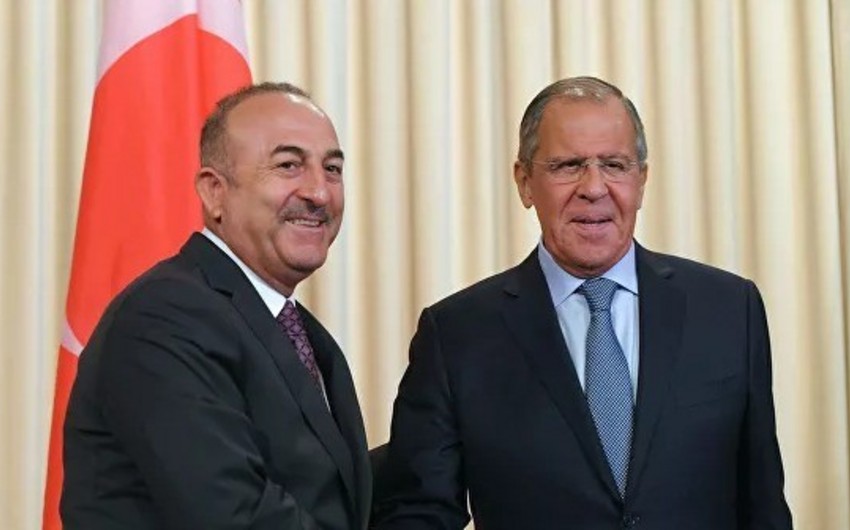Лавров и Чавушоглу обсудили урегулирование в Сирии и ситуацию в Ливии