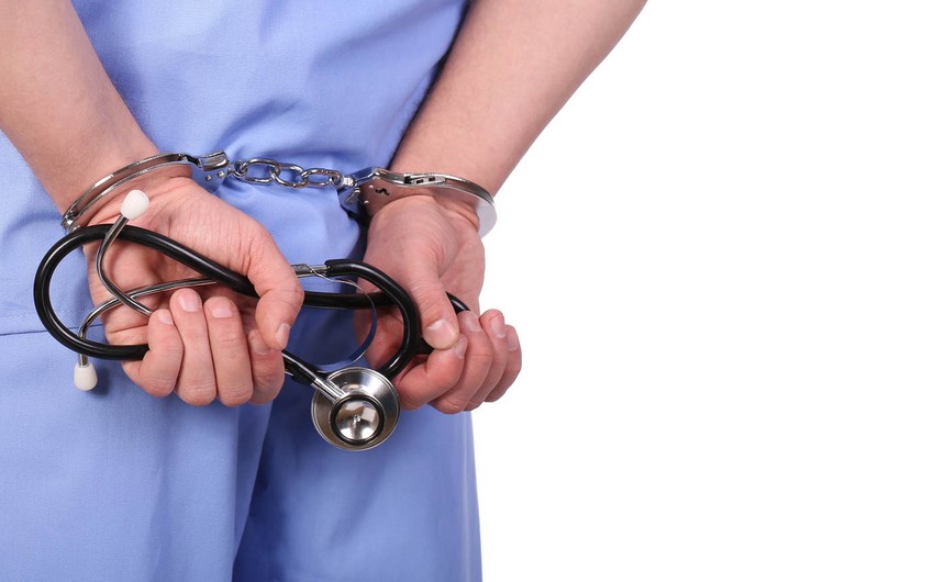 В Азербайджане за коррупцию задержан еще один врач