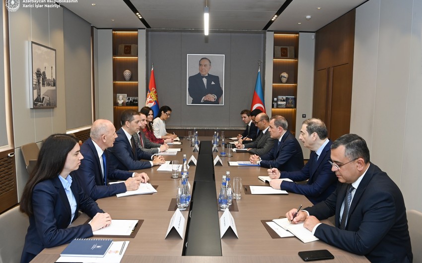 Foreign ministers of Azerbaijan and Serbia meet in expanded format