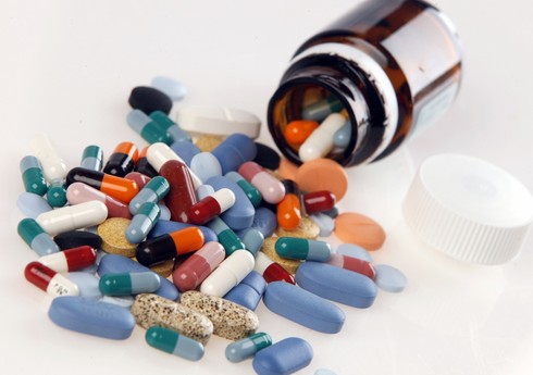 В Азербайджане правительству представлен новый документ о регистрации лекарств 