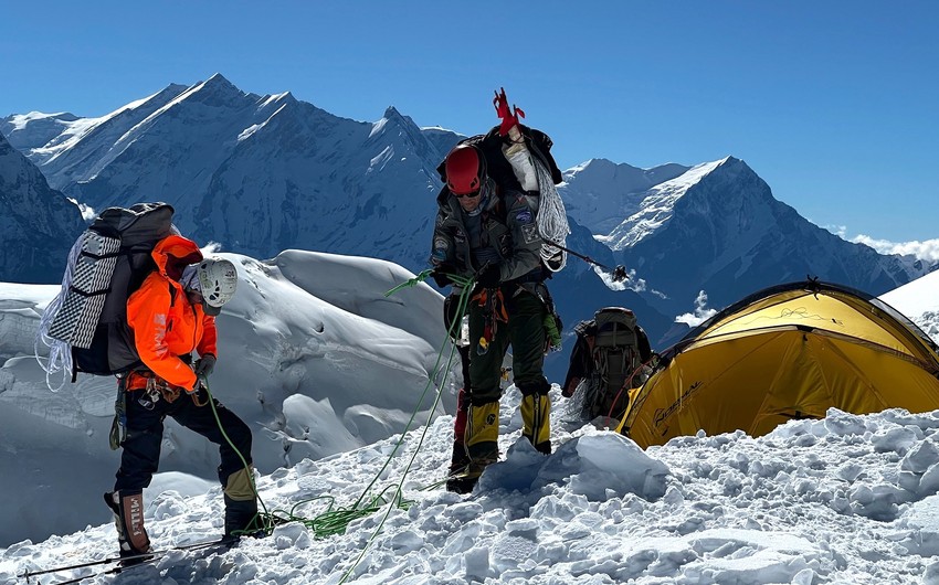 Five bodies of Russian climbers retrieved from 7,000m on Dhaulagiri