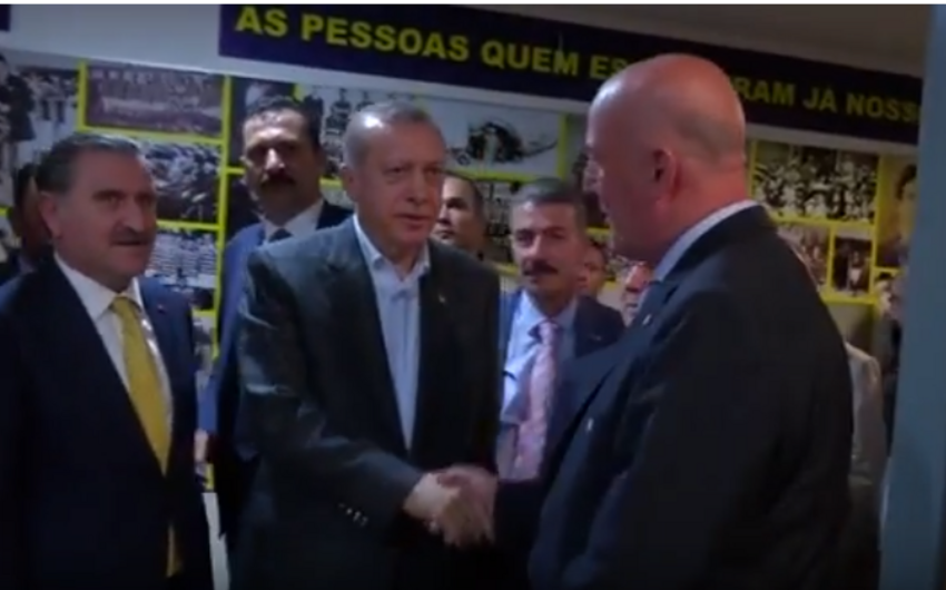 Erdoğan meets with Azerbaijani referee after Fenerbahçe match - VIDEO