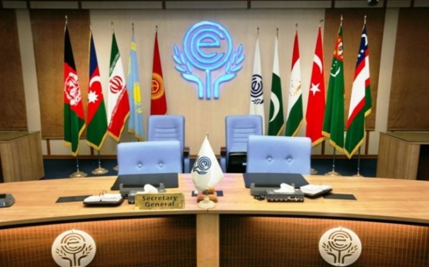В Тегеране обсуждается реализация Ашхабадских договоренностей странами-членами ОЭС 