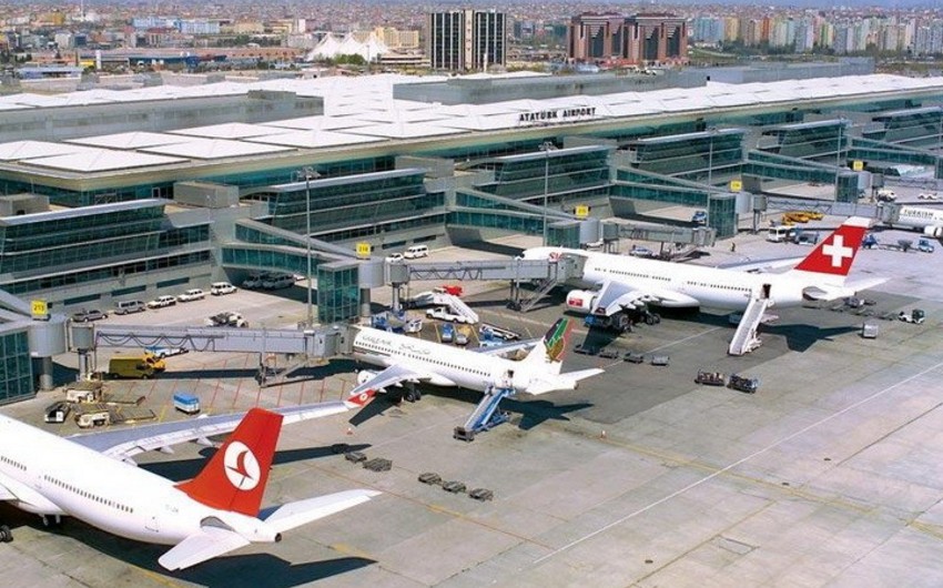 Аэропорты Турции начнут проверять всех пассажиров на COVID-19