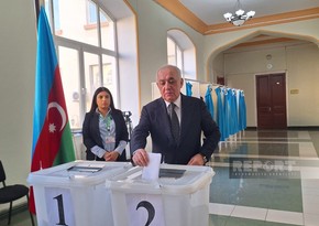 Azerbaijan's prime minister votes in presidential elections