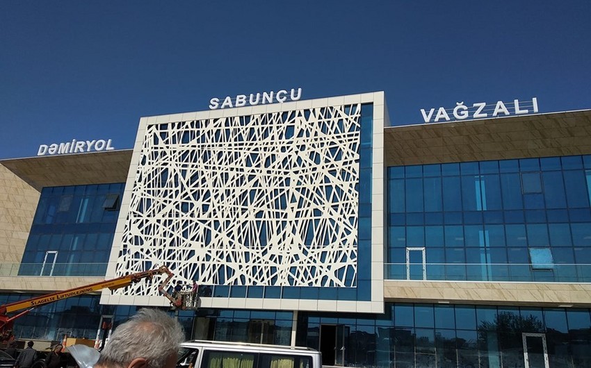 Названа стоимость проезда в электричке Баку-Сабунчи