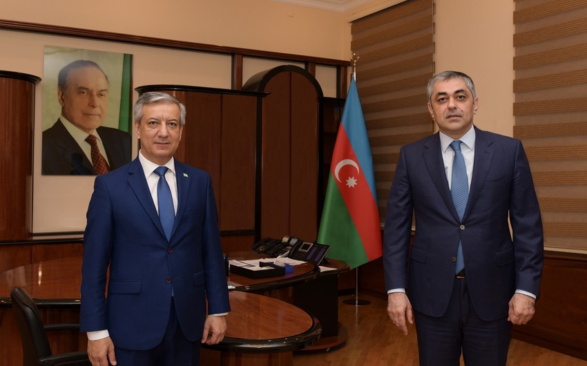 Рамин Гулузаде рассказал послу Узбекистана о военных провокациях Армении 