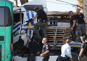 Truck rams into Tel Aviv bus stop, wounding dozens in suspected terror attack