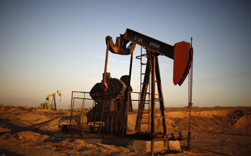 Цена нефти Brent опустилась ниже 78 долларов за баррель впервые с 17 ноября