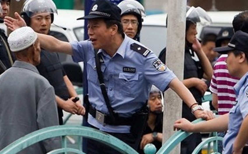 China imposes new restrictions on Muslims