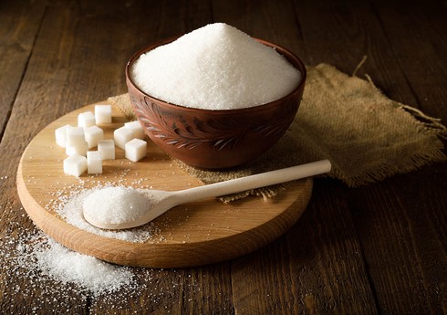 Азербайджан сократил расходы на импорт сахара почти на 2%