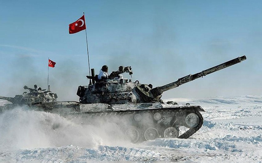 Совместные учения азербайджанских и турецких военных продолжаются
