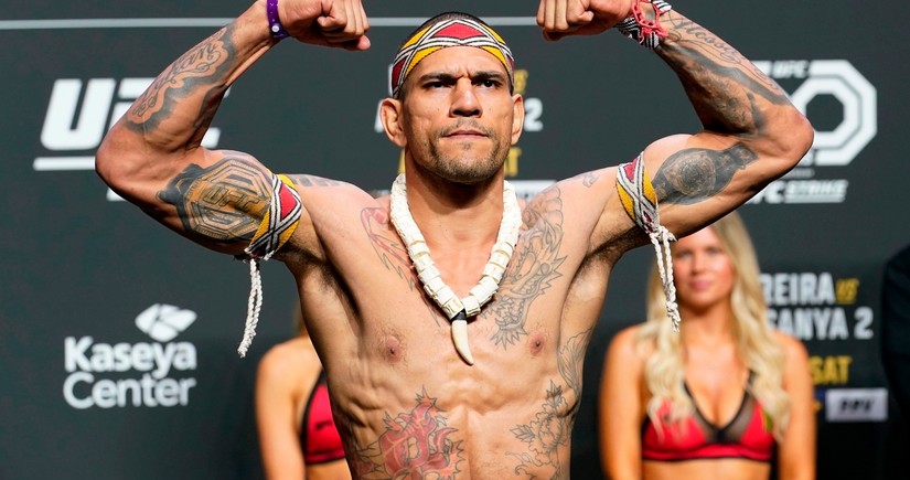 UFC çempionu Braziliyada daşqın qurbanlarına 100 min dollar bağışlayıb