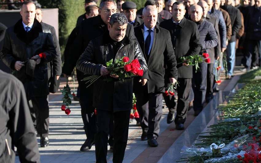 Коллектив Федерации дзюдо Азербайджана посетил могилу Гейдара Алиева