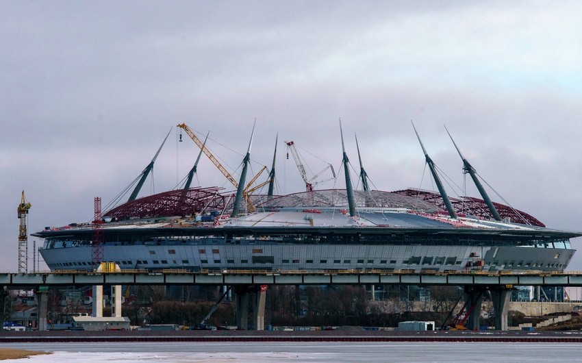Rusiyada stadion tikintisi zamanı daha bir insident baş verib