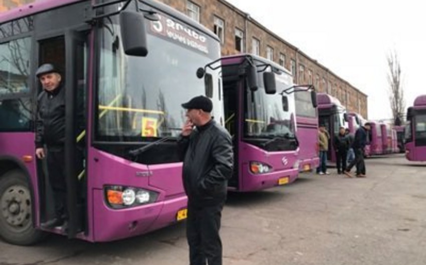 В Ереване водители пассажирских автобусов объявили забастовку