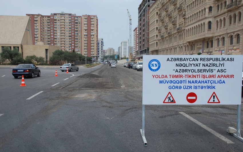 В Баку ограничат движение еще на одной дороге