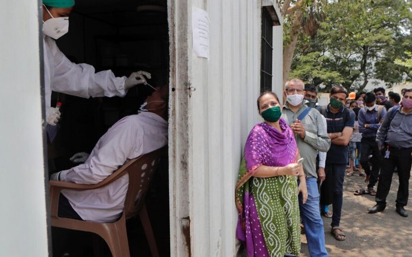 Hindistanda COVID-19-dan ölənlərin sayında yeni anti-rekord qeydə alınıb