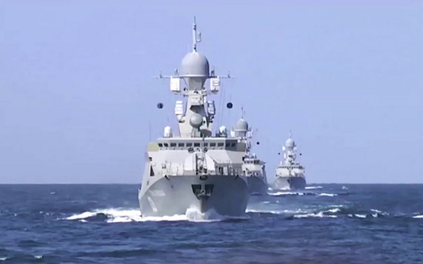 Российские военные корабли посетят порты прикаспийских государств