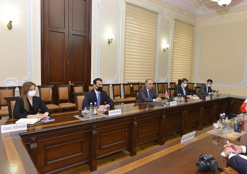 Генпрокурор Азербайджана встретился с послом Польши 