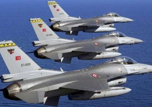 В Анкаре позитивно оценили снятие в США ограничений на поставки Турции F-16