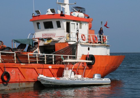 Мигранты захватили турецкое судно у берегов Неаполя