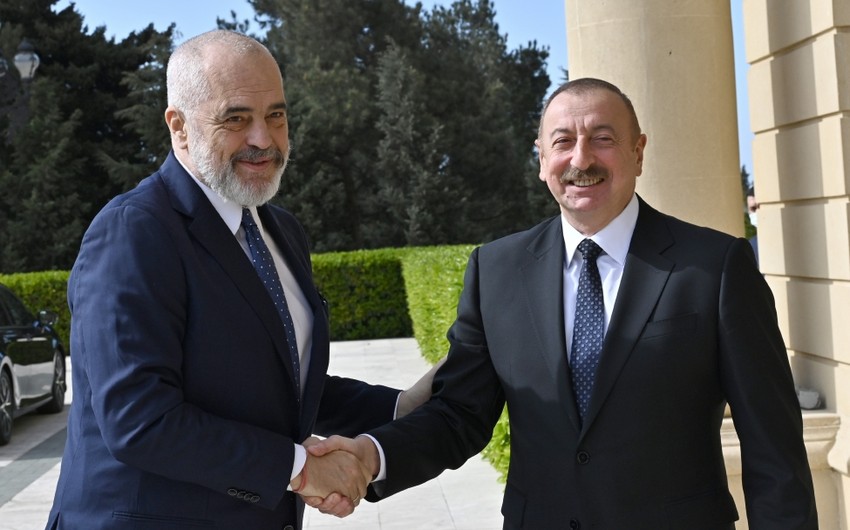 President Ilham Aliyev holds one-on-one meeting with Albanian Prime Minister