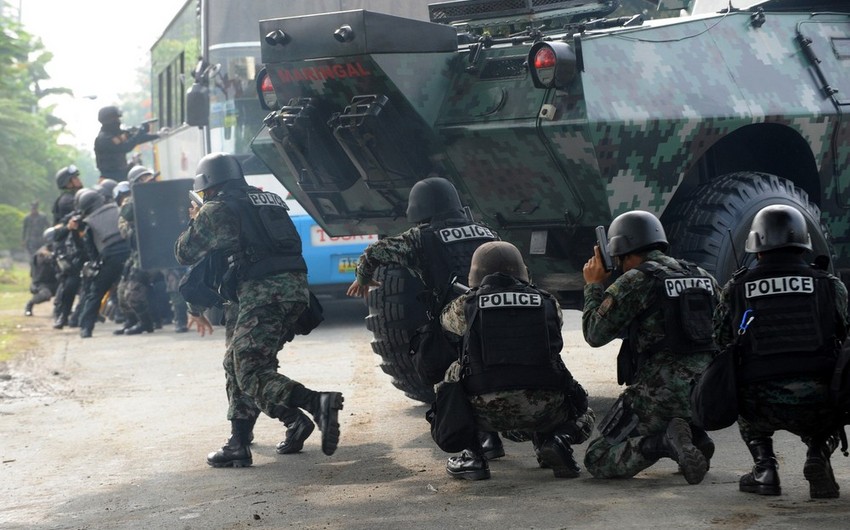 Filippində polislə atışmada şəhər meri öldürülüb