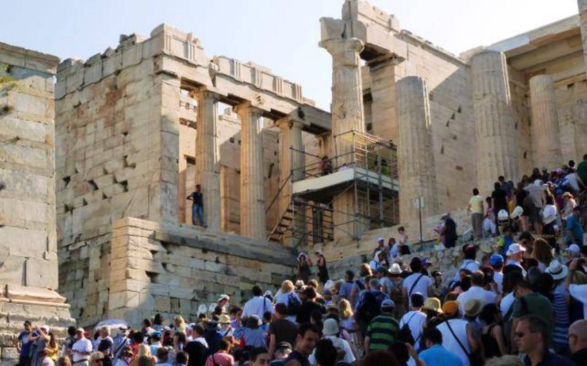Греция ограничила ежедневное число посетителей афинского Акрополя