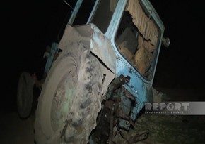 В Евлахе столкнулись легковой автомобиль и трактор, есть пострадавшие