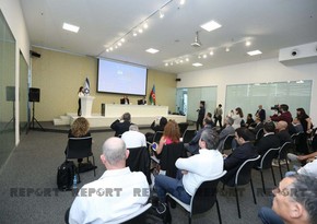  В Баку состоялся азербайджано-израильский бизнес-форум