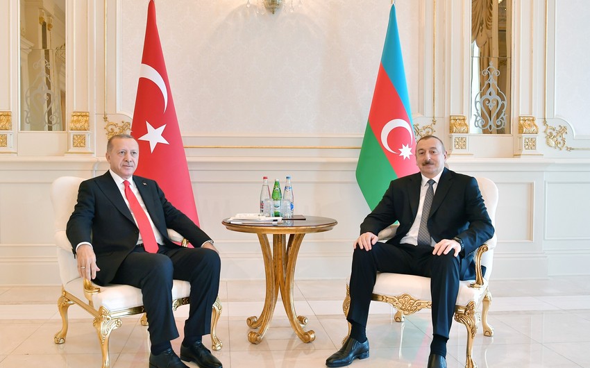 Ilham Aliyev extends condolences to Recep Tayyip Erdogan over earthquake