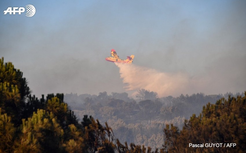 На юге Франции разбился пожарный самолет