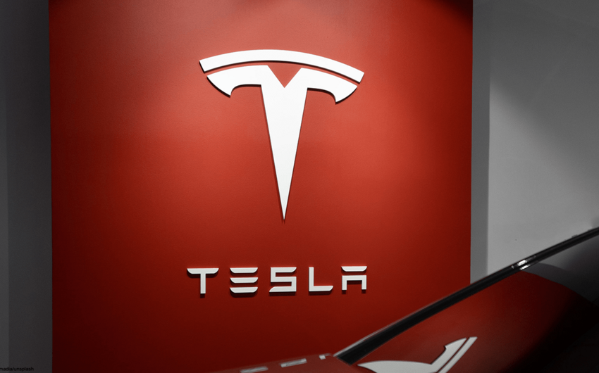 Tesla Çindəki 435 mindən çox avtomobili geri çağıracaq
