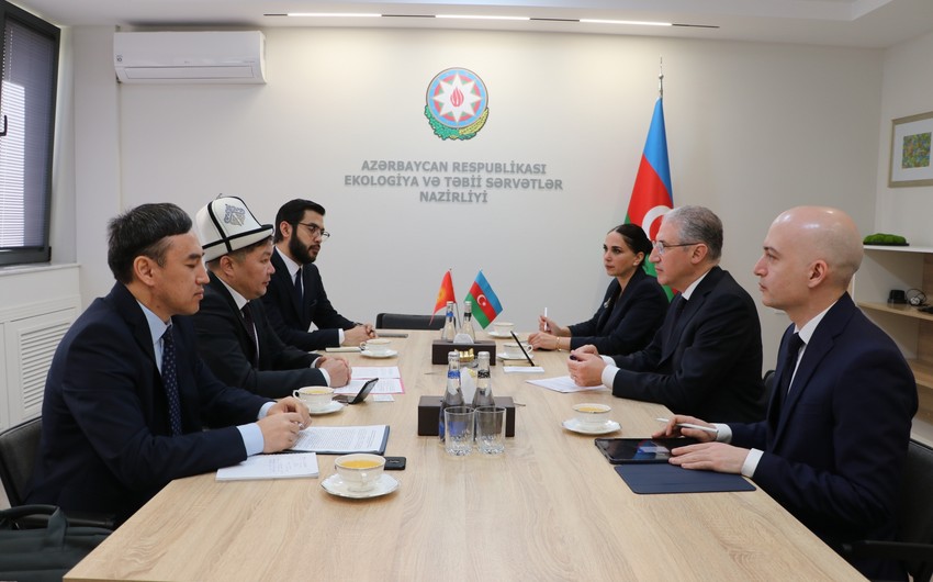 Azerbaijan’s ecology minister meets with Kyrgyz ambassador