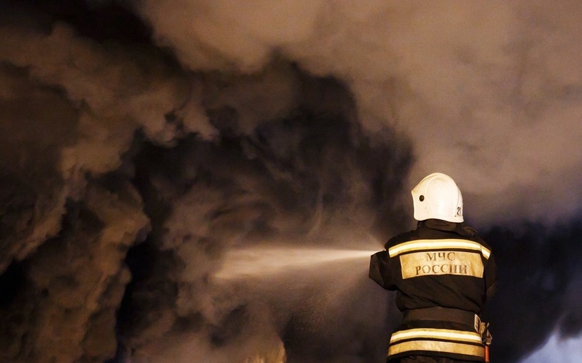 При пожаре на севере Москвы погибли двое сотрудников МЧС - ВИДЕО