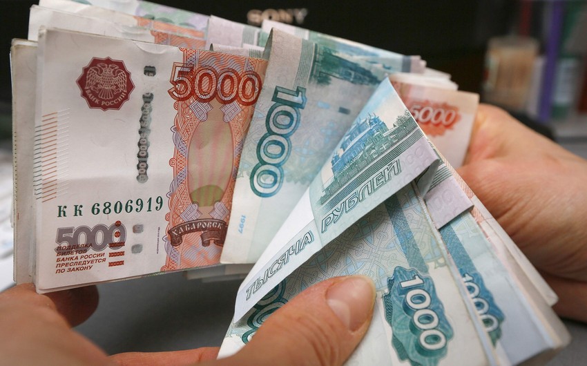 Rusiya vətəndaşlarının real gəlirləri azalıb