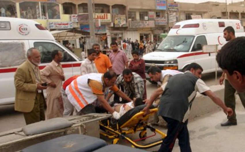 ​По меньшей мере 14 человек погибли при взрыве автомобиля в Ираке