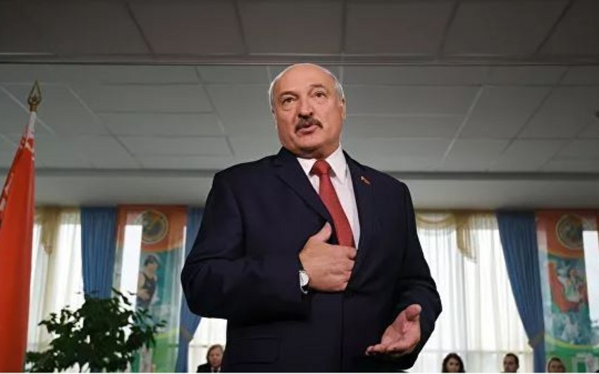 Lukaşenko növbəti prezident seçkilərində iştirak etmək niyyətindədir
