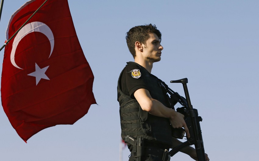 Режим чрезвычайного положения в Турции продлят еще на 3 месяца
