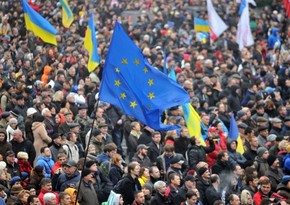 Президентские выборы в Украине: победа шоумена, поражение миллиардера - КОММЕНТАРИЙ