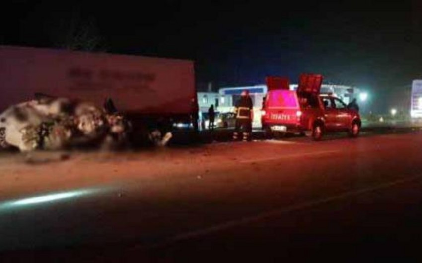 Traffic collision in Turkey kills five