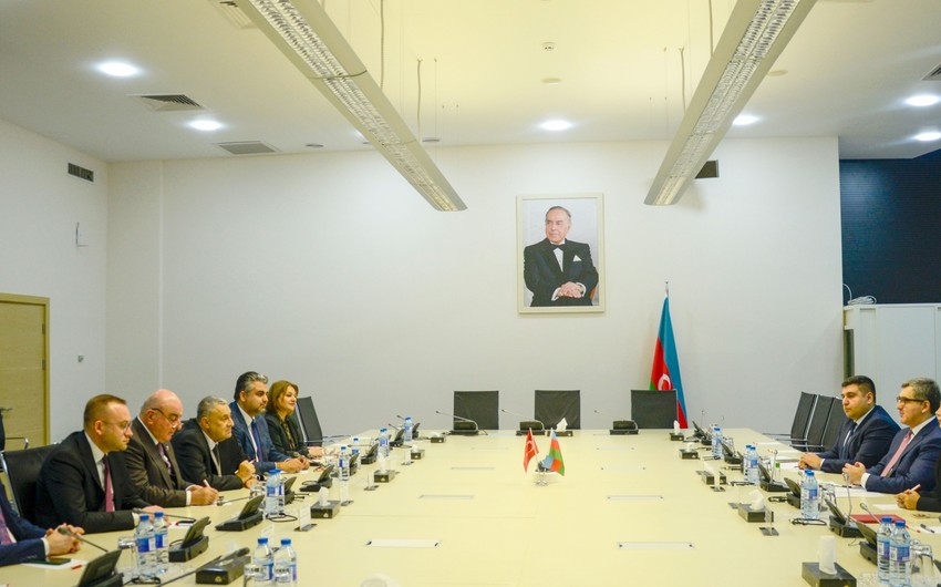 Azerbaijan and Türkiye discuss holding interregional forum