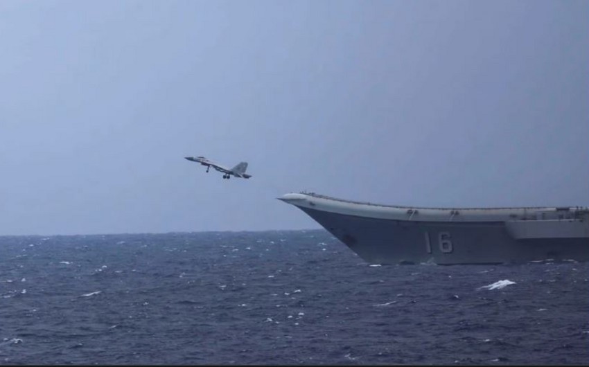 Минобороны Тайваня сообщило о военных самолетах и кораблях КНР у острова
