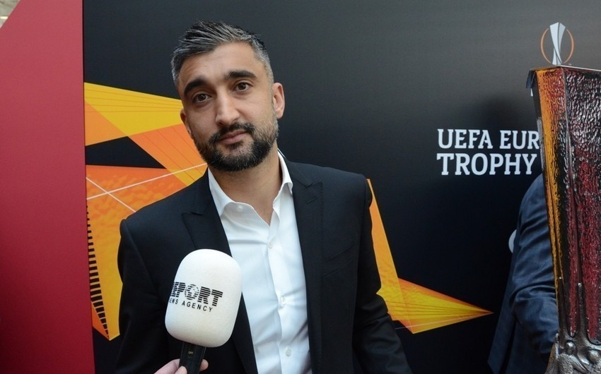 Aleksandr Səmədov Moskva Lokomotivi ilə yollarını ayırıb