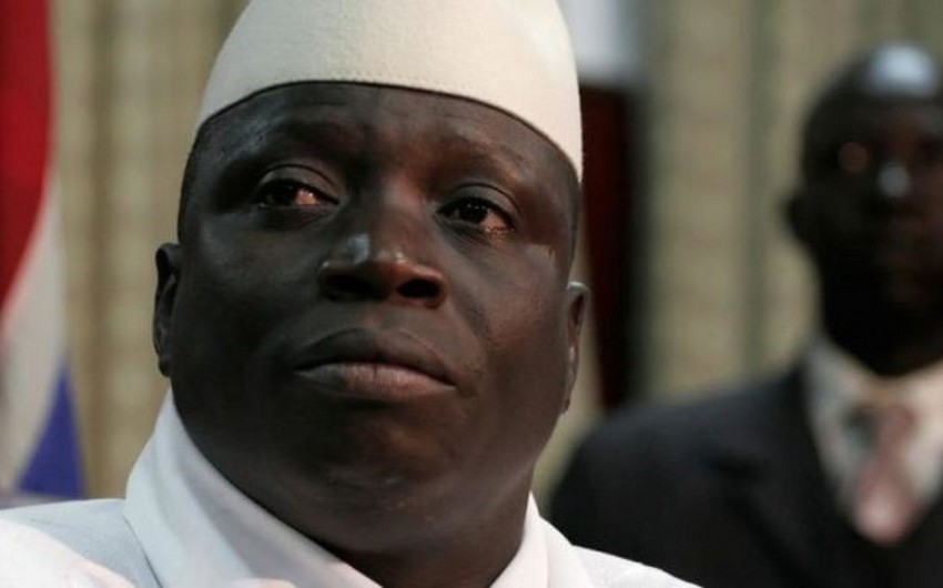 Президент Гамбии, где произошла попытка переворота, находится в Чаде