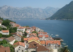 Montenegro tightens entry rules